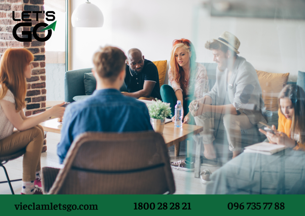 Tầm quan trọng của truyền thông nội bộ trong việc xây dựng môi trường làm việc tích cực cho lao động phổ thông