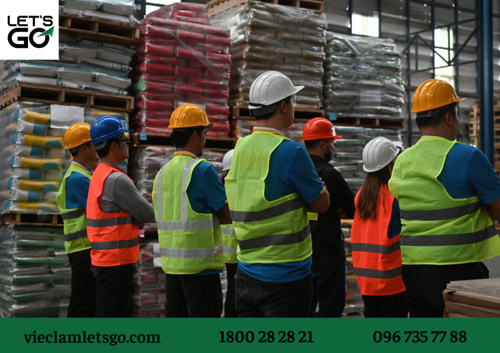 Tầm quan trọng của truyền thông nội bộ trong việc xây dựng môi trường làm việc tích cực cho lao động phổ thông