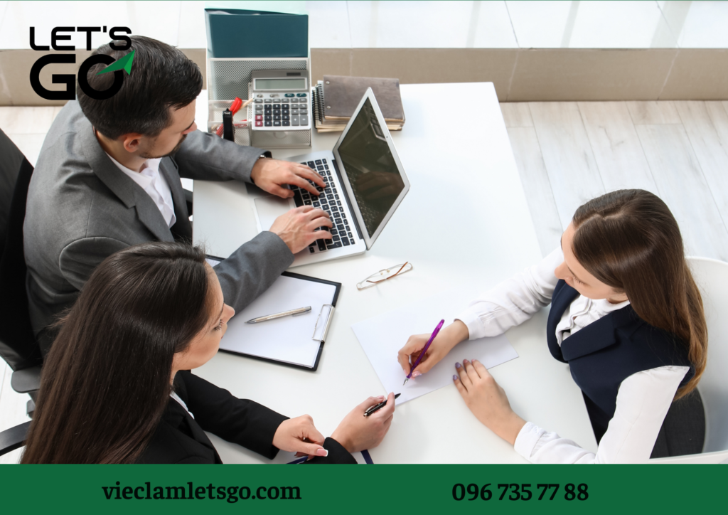 Kinh nghiệm quản lý và cung ứng nhân lực trong ngành bán lẻ