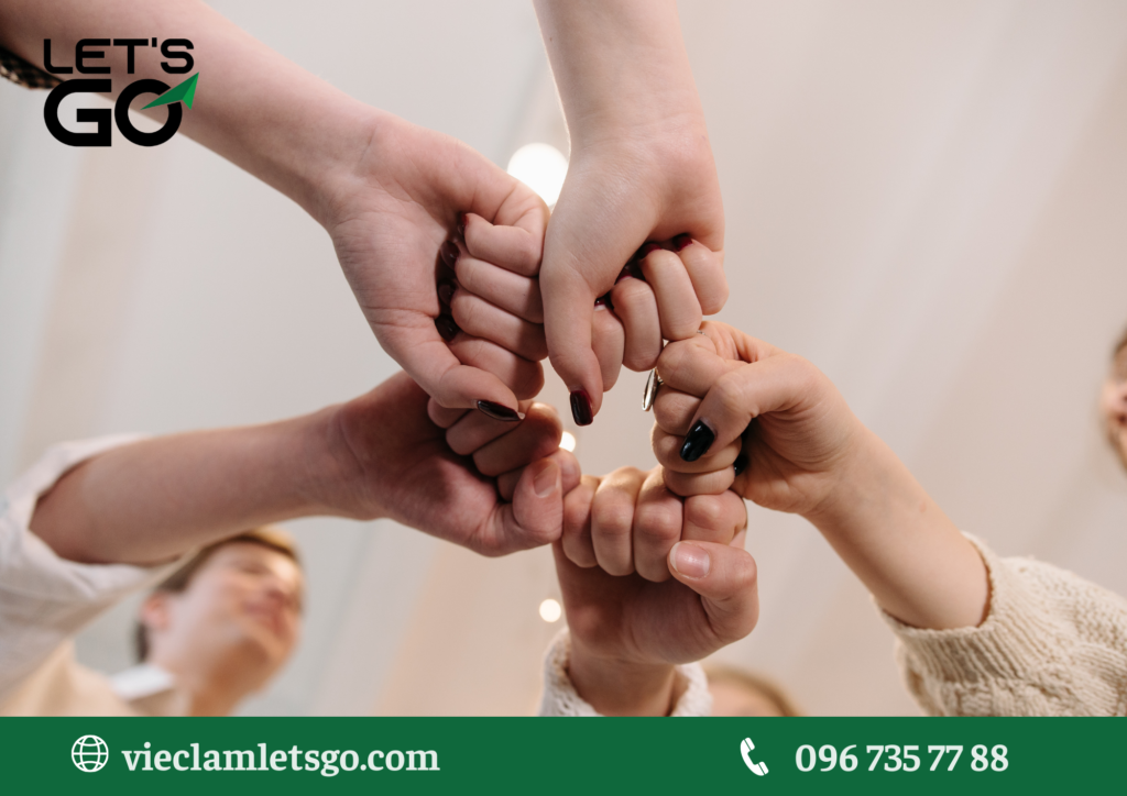 Lao động phổ thông và sự phát triển của các nhóm cộng đồng giúp hỗ trợ cuộc sống và công việc